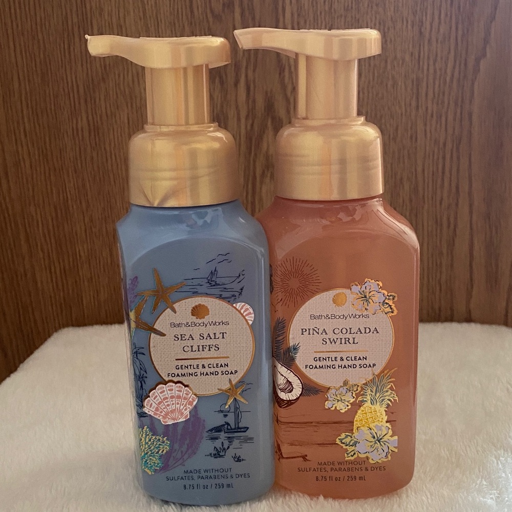 Bath & Body Works Foaming Hands Soap